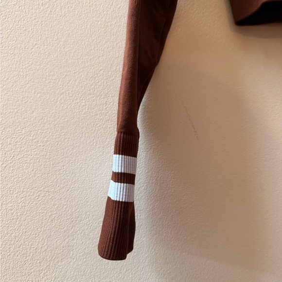 CDM Quarter Zip Mock Neck Crop Top - Picture 5 of 9